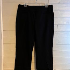 Apt 9 Brynn black Dress Pants
Never worn
Size 14